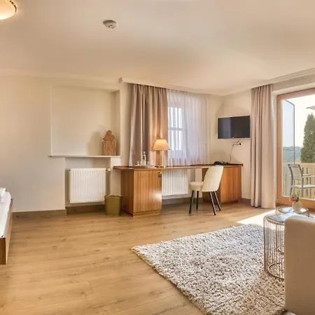 酒店 Anetseder Landhotel, Lofts & Golf